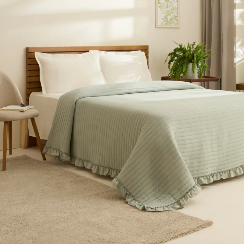 Karaca Freya Tagesdecke, Doppelbett, Salbeigrün