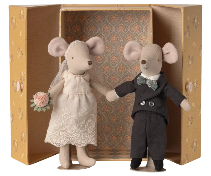 HochzeitsmÀuse Paar in Box, Mama und Papa