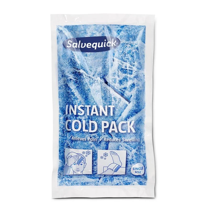 Eine versiegelte Orkla Wound Care AB "Salve Instant Kühlpack | Packung (1 Stück)" mit Anweisungen zur Schmerzlinderung und Schwellungsreduzierung; Verpackung mit Eismotiv, zeigt die Anwendung auf Stirn/Knöchel - ideal für Sportverletzungen, einmaliger Gebrauch.