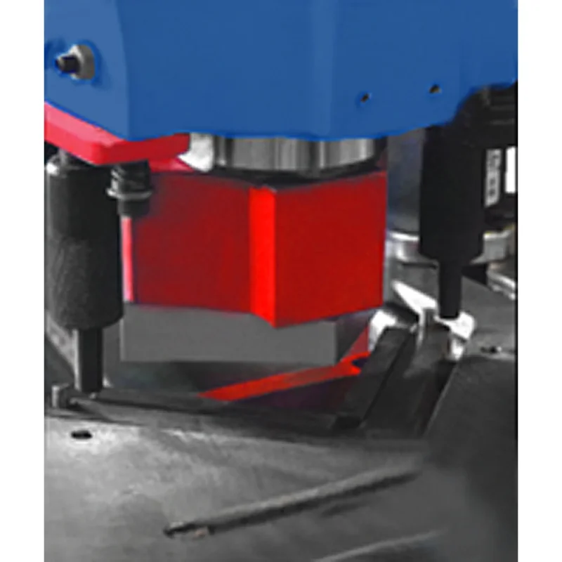 Produktbild von V-Messersatz 100 x 100 mm für Ausklinkstation inklusive Aufnahmen und Tisch für HPS 175DS