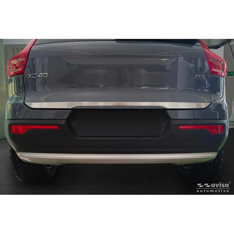Avisa, Heckklappenverkleidung, Gebürsteter Edelstahl, passt zu Volvo XC40 (536) (2017-)