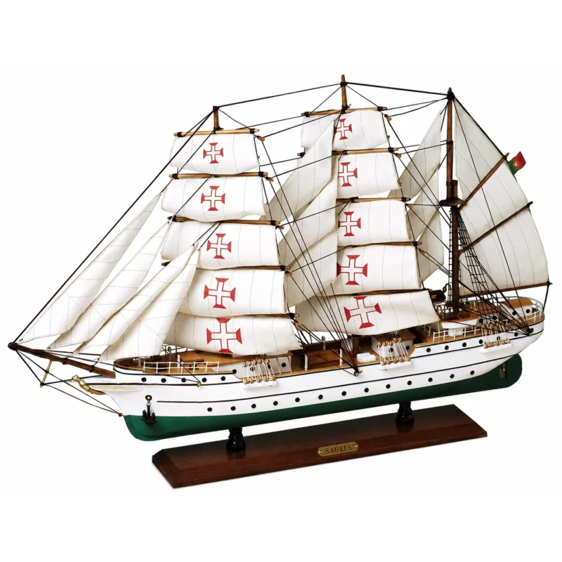 Modellschiff Sagres II – handgefertigtes Segelschiff aus Holz
