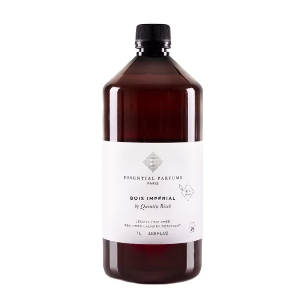 Essential Parfums - Bois Impérial - Laundry Detergent in brauner Flasche mit weißem Etikett für duftende Wäschepflege