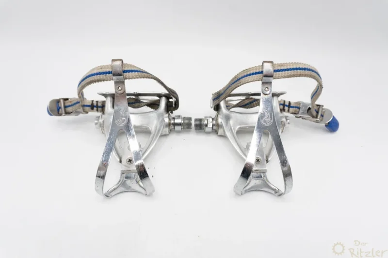 Campagnolo Chorus Klickpedale mit Campagnolo Pedalhaken und Riemen