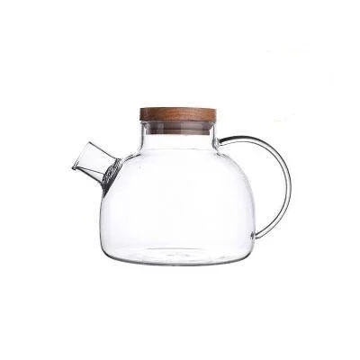 Skandinavisches Glas-Teekannen-Set