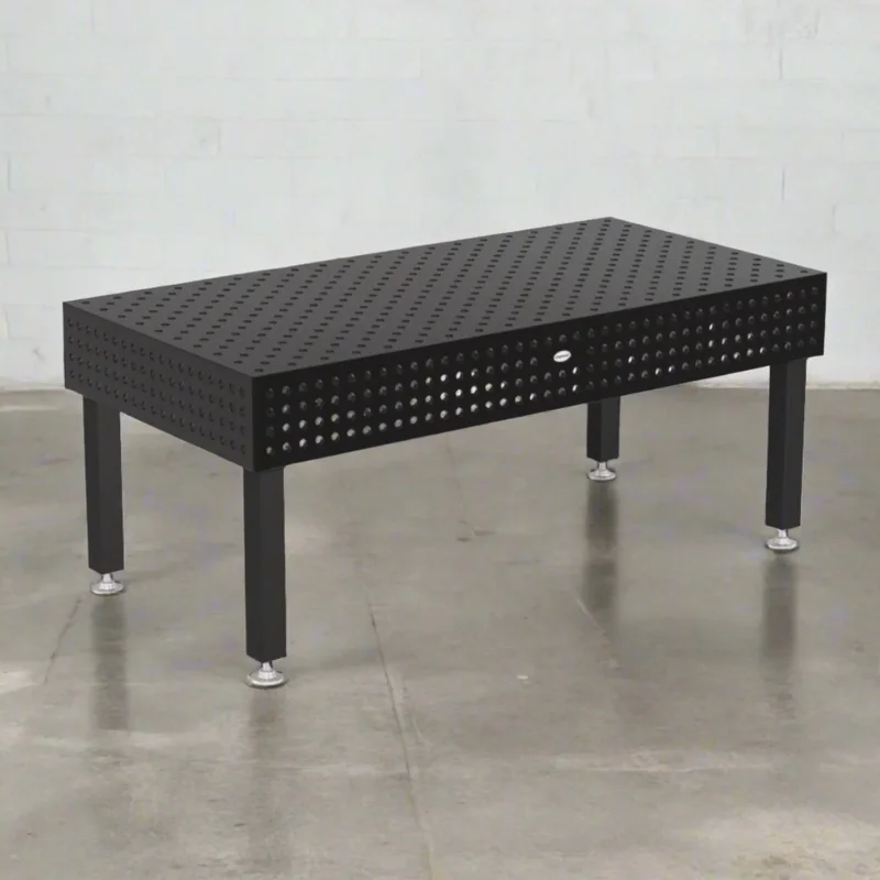 Produktansicht von Siegmund Schweißtisch 2000 x 1000 x 250 mm Professional Extreme 8.7 PLUS System 22 Plasmanitriert, Diagonalraster Höhe 600 mm mit Bodenverankerung